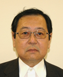 岸 正 氏